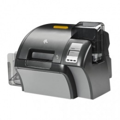 Zebra 104523-215 PVC 0,38 (15mil) karty pro ZXP/ZC , balení 500ks karet na potisk, biała barva